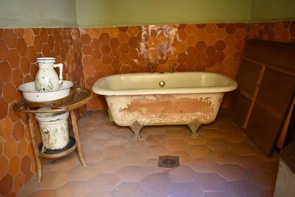 Immagine Vecchio Bagno Con Vasca All Interno Museo Messico — Foto Stock