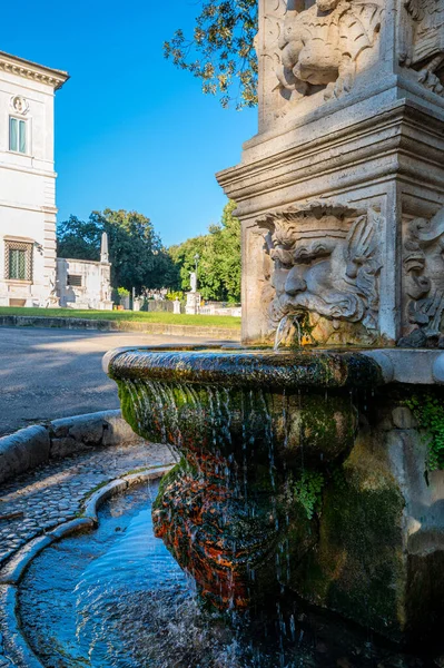 Róma Részlet Klasszikus Szökőkút Maszk Parkban Villa Borghese Egy Nap — Stock Fotó