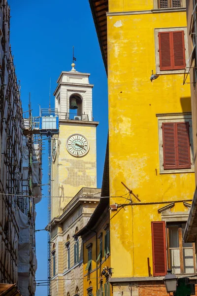 イタリアのピサ市内中心部のスカイラインの街並み 観光名所 — ストック写真