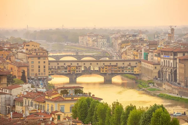 Ponte Vecchio Florencja Centrum Miasta Panorama Toskanii Włochy — Zdjęcie stockowe