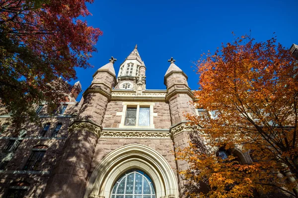Edificios Universitarios Yale Otoño Con Cielo Azul New Haven Usa —  Fotos de Stock