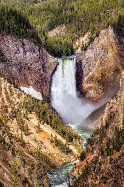 Yellowstone Ulusal Parkı Wyoming ABD 'de Yellowstone Şelaleleri