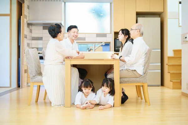 Generations Family Gathering Table Room — Stock Photo, Image