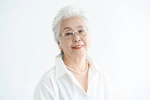 Retrato Mujer Anciana Asiática Pelo Blanco — Foto de Stock