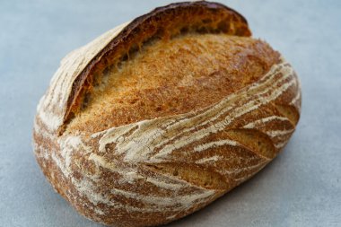 Masaya konmuş lezzetli ekmek.