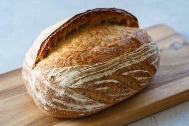 Masaya konmuş lezzetli ekmek.