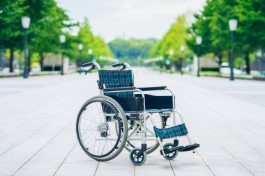 Wheelchair that no one is riding outdoors