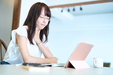 A woman who gets sick while working from home