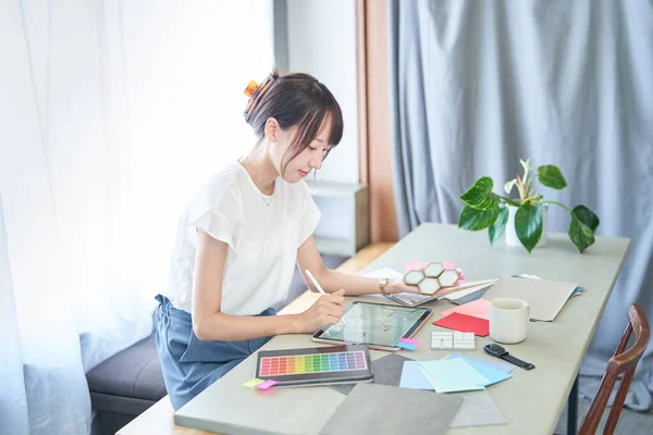 Interior Coordinator Working Casual Space — Foto de Stock