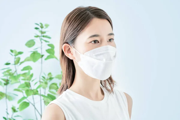 Young Woman Wearing Mask Room — Stock Photo, Image
