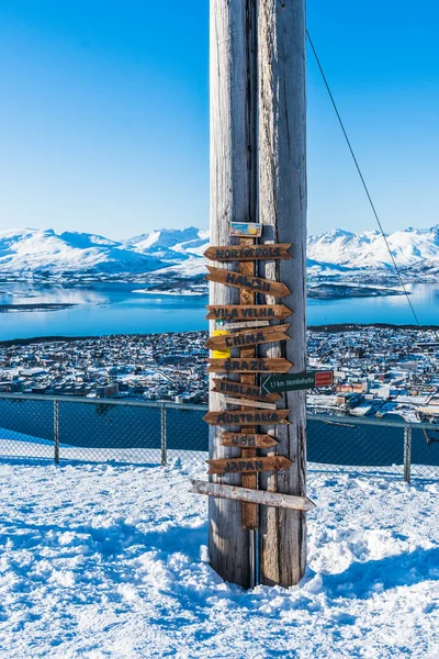 Точка Знаковим Постом Кабельному Автомобілі Fjellheisen Гора Storsteinen Тромсі Норвегія — стокове фото