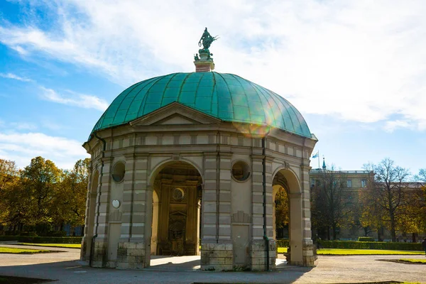 Dianatempel Στο Μόναχο Hofgarten Φθινόπωρο — Φωτογραφία Αρχείου
