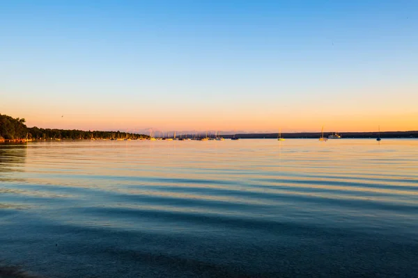 Ammersee Καλοκαίρι Πεντάλ Βάρκες Και Ατμόπλοιο — Φωτογραφία Αρχείου