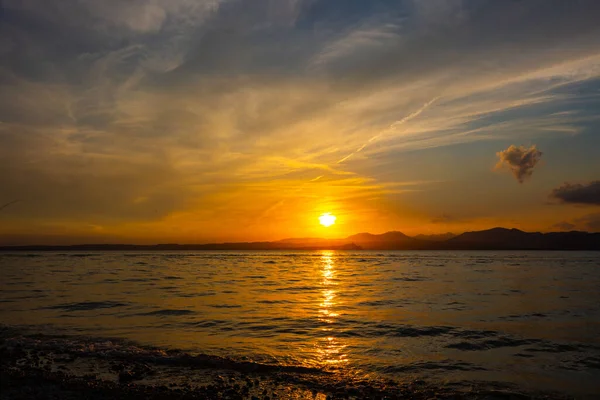 Захід Сонця Бардоліно Озері Гарда Романтика — стокове фото