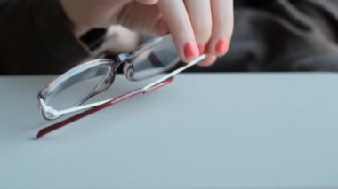 Mesafe öğrenme kavramı ya da serbest çalışan birinin uzaktan çalışma kavramı