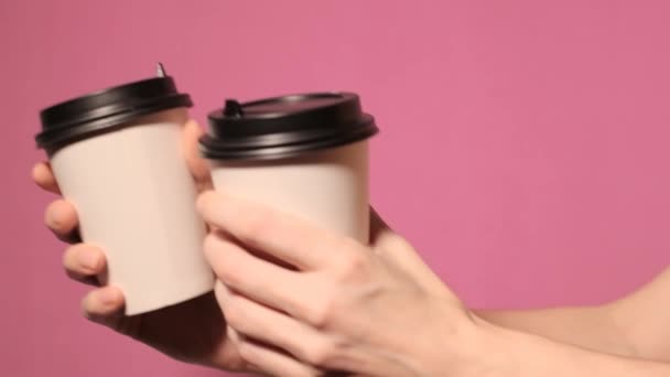 White paper cup with black lid. — Stock Video