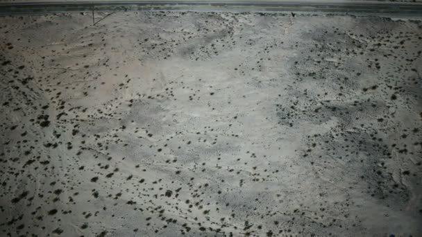 Strada panoramica attraverso il paesaggio desertico dello Utah, USA — Video Stock