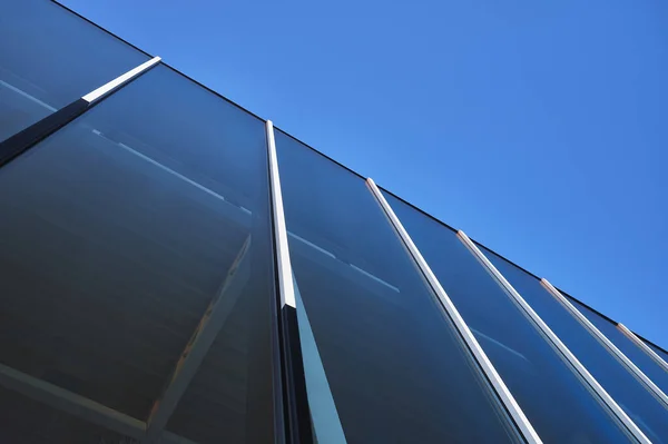 Detail Structure Glass Steel Concrete Facade Modern Building Blue Sky — 스톡 사진