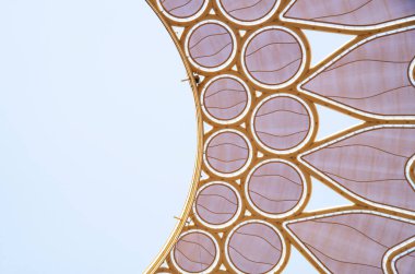 Altın bal peteği yuvası içi boş bina tasarımı arka planı