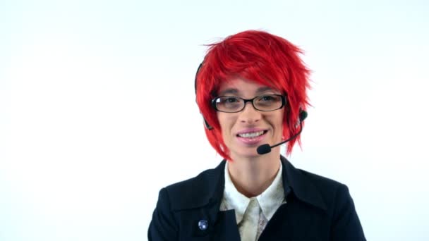 Support woman with headset in red wig — Stock Video