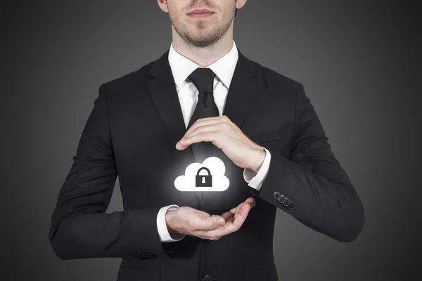 Uomo d'affari protezione cloud lock simbolo — Foto Stock