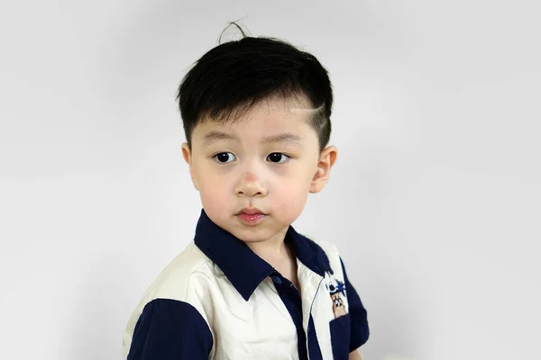 Porträt Eines Kleinen Jungen Mit Moderner Frisur Modisches Kind Lässigem — Stockfoto