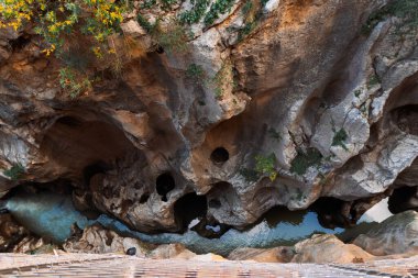 Caminito del Rey yürüyüş yolu, Kralların patikası, El Chorro Gorge 'un güzel manzarası, Ardales, Malaga, İspanya.