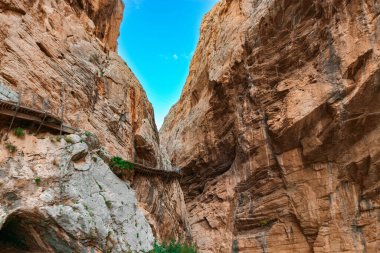 Caminito del Rey yürüyüş yolu, Kralların patikası, El Chorro Gorge 'un güzel manzarası, Ardales, Malaga, İspanya.