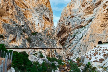Caminito del Rey yürüyüş yolu, Kralların patikası, El Chorro Gorge 'un güzel manzarası, Ardales, Malaga, İspanya.