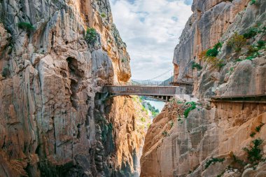 Caminito del Rey yürüyüş yolu, Kralların patikası, El Chorro Gorge 'un güzel manzarası, Ardales, Malaga, İspanya.