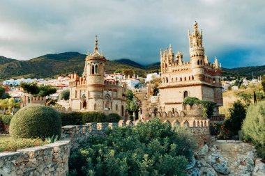 Kristof Kolomb 'a adanmış Colomare Anıt Kalesi. Benalmadena Malaga İspanya.