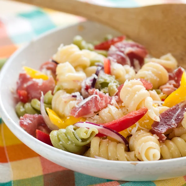 Pasta salad with ham — Stock Photo, Image