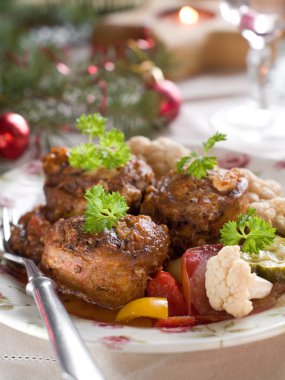 doldurulmuş et rulolar