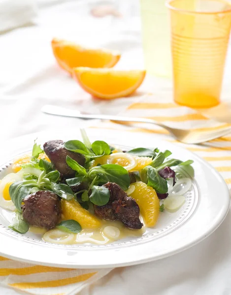 Salada com frango — Fotografia de Stock