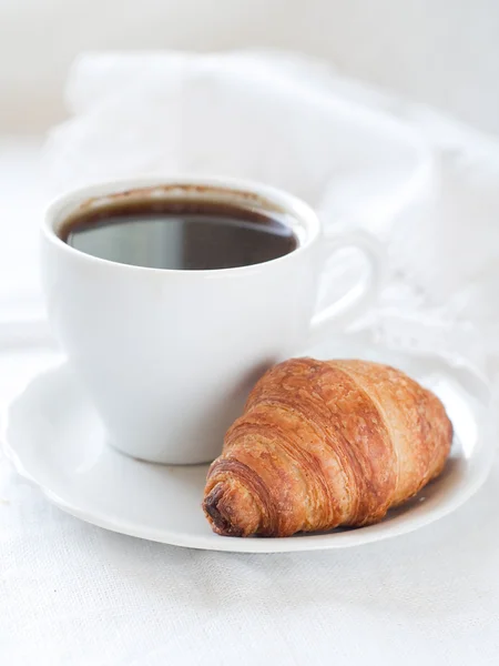 Croissant with coffee — Stock Photo, Image
