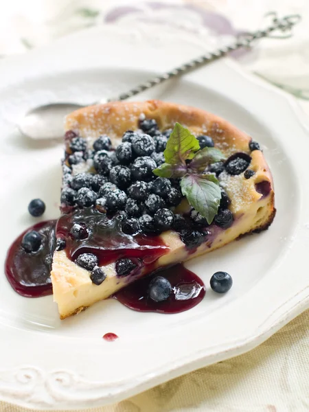 Kue dengan blueberry — Stok Foto