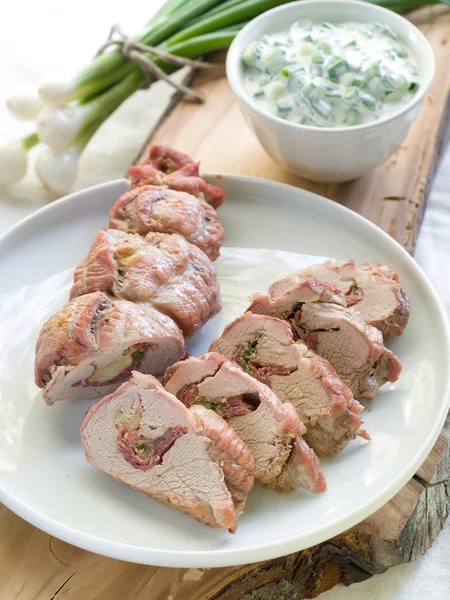 Roleta de carne recheada — Fotografia de Stock