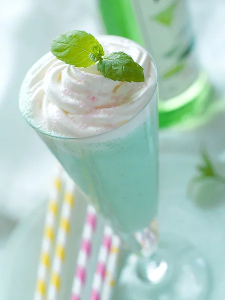 Mint milkshake — Stock Photo, Image