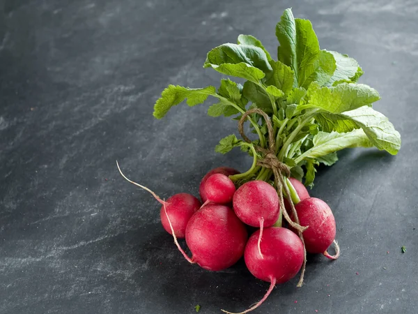 Frischer Rettich — Stockfoto