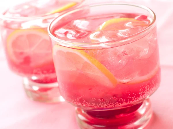 Verse koude limonade — Stockfoto