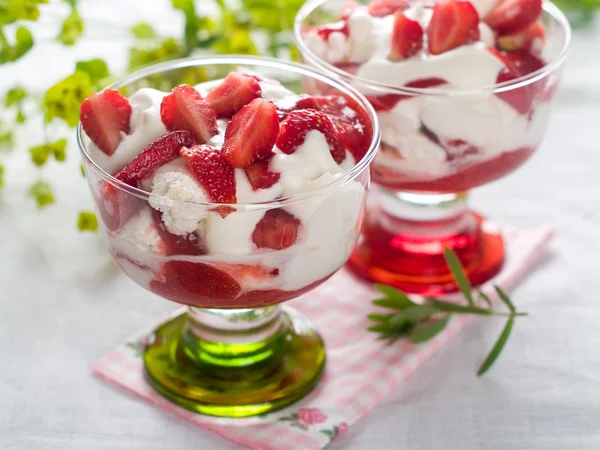 Strawberry  dessert — Stock Photo, Image