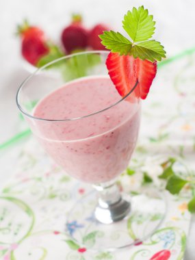 Çilekli Smoothie