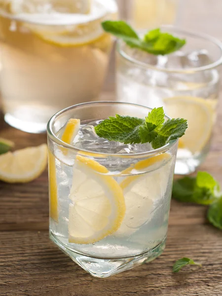 Fresh lemonade — Stock Photo, Image