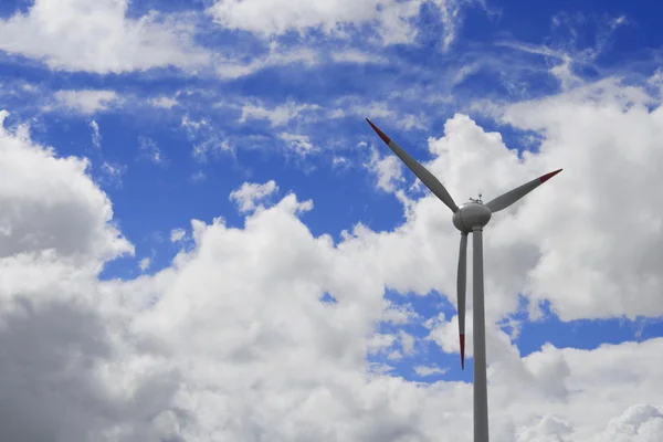 Wind turbine — Stock Photo, Image