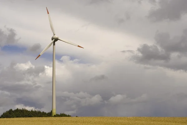 Turbină eoliană — Fotografie, imagine de stoc