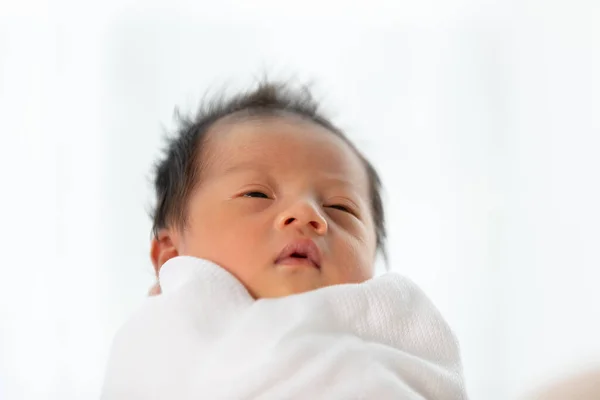 Asian Newborn Baby Open Eyes Looking Excited Happiness Cute Infant — Stok Foto
