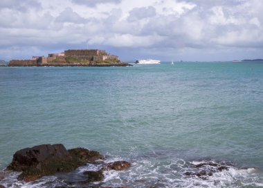 Bir Saint peter port