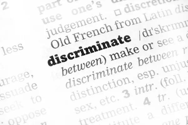 Definición discriminar diccionario — Foto de Stock