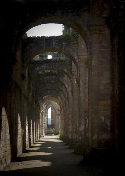 çeşmeler abbey