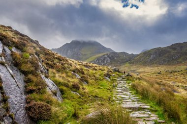 Şaşırtıcı manzara Snowdonia Ulusal Parkı, Kuzey Galler.